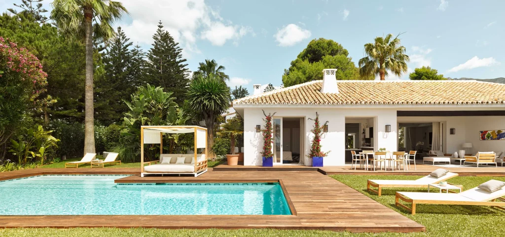 One of the best family beachfront villa with private pool and garden at Puente Romano Resort on Marbella Golden Mile